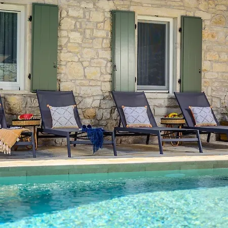 Serenity By Paxosretreats فيلة *